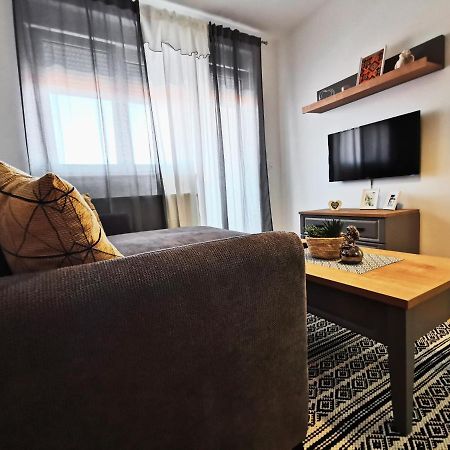 Apartman Angel Осиек Экстерьер фото