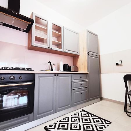 Apartman Angel Осиек Экстерьер фото
